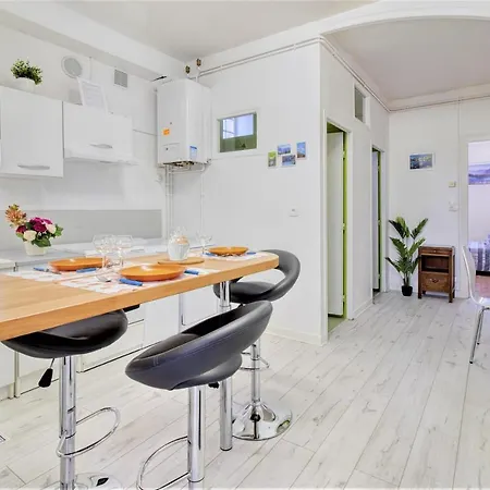 Immeuble Residentiel Labelise Et Classe Proche Des Halles Marcadieu Et Brauhauban Et Du Parc Des Expositions - Appaloosa T2 Rdc Et Pyrenea T2 Au 1er Etage Avec Terrasse Couverte -parking Gratuit- Apartment *
