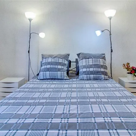 Immeuble Residentiel Labelise Et Classe Proche Des Halles Marcadieu Et Brauhauban Et Du Parc Des Expositions - Appaloosa T2 Rdc Et Pyrenea T2 Au 1er Etage Avec Terrasse Couverte -parking Gratuit- Apartment